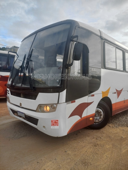 BUSSCAR EL BUSS 320